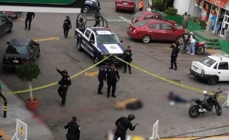 Matan a motociclistas en ataque directo en gasolinera de Naucalpan
