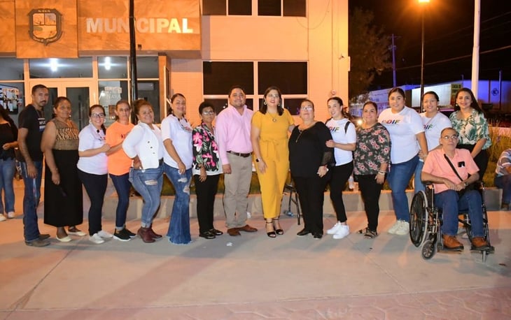 DIF y Municipio de Nava festejó a 'los  abuelitos'