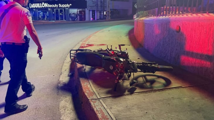 Motociclista se estrella contra el Museo Pape de Monclova
