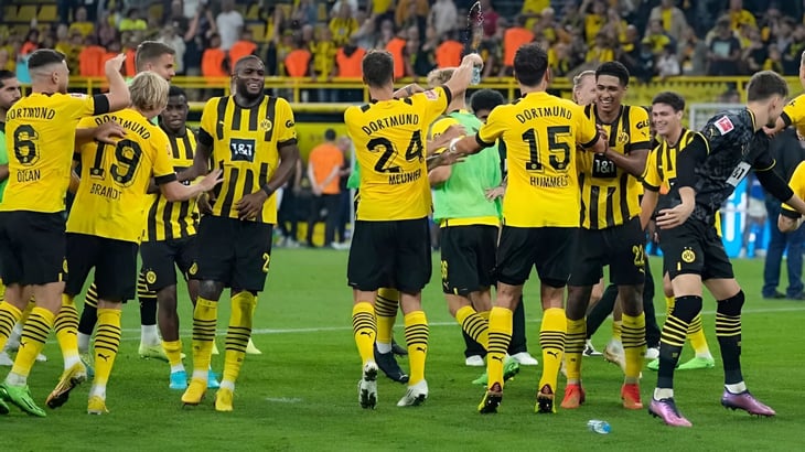 El Dortmund venció al Hoffenheim y lidera la Bundesliga