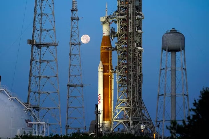 Posponen lanzamiento de Artemis 1 por fuga de combustible, confirma la NASA