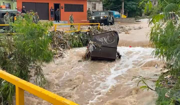 La lluvia ocasiona estragos en Monclova