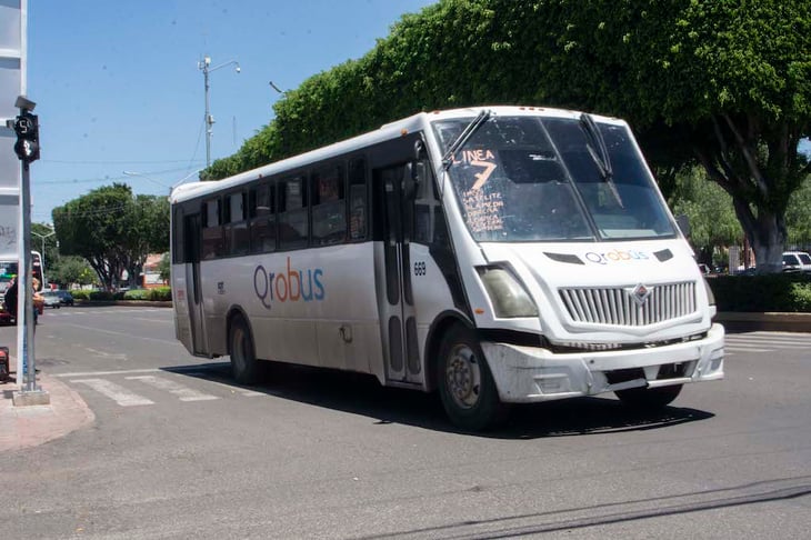 Descartan paro de transportistas, tras retiro de concesiones a Qrobús