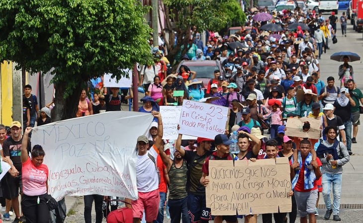  Parte nueva caravana migrante de Tapachula Chiapas hacia Oaxaca