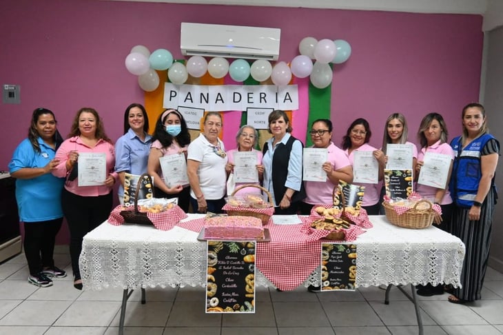 Alumnas culminan curso de panadería en CEDIF Norte de Monclova