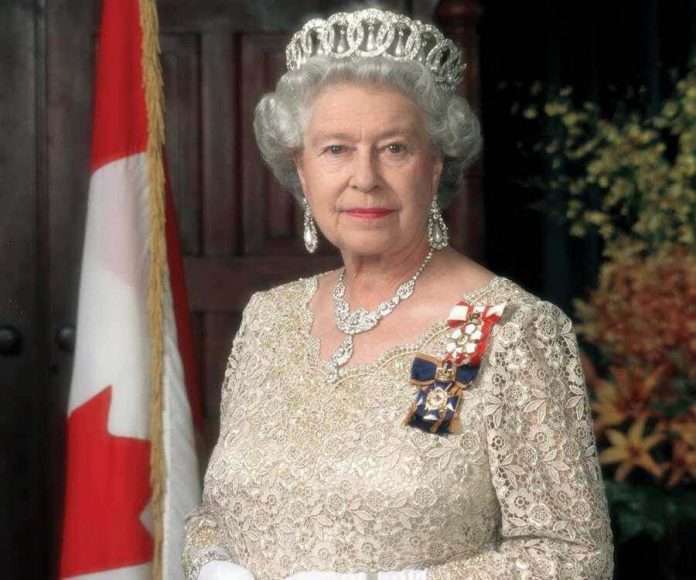 La Reina Isabel II de Inglaterra; muere a los 96 años 