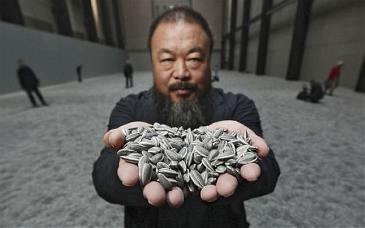 El artista Ai Weiwei confiesa tener miedo de volver a China y perder su libertad