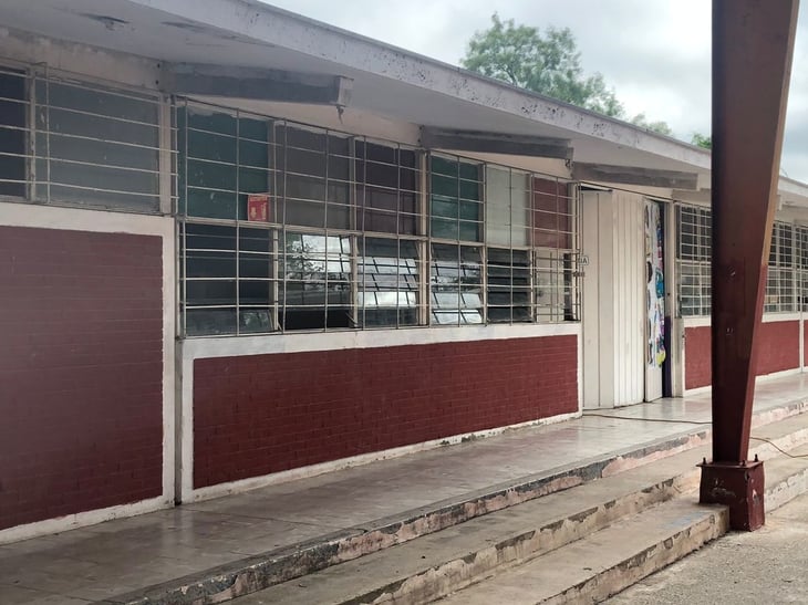 Escuela Salvador Ugarte pide apoyo a Municipio para rehabilitar áreas dañadas y robos