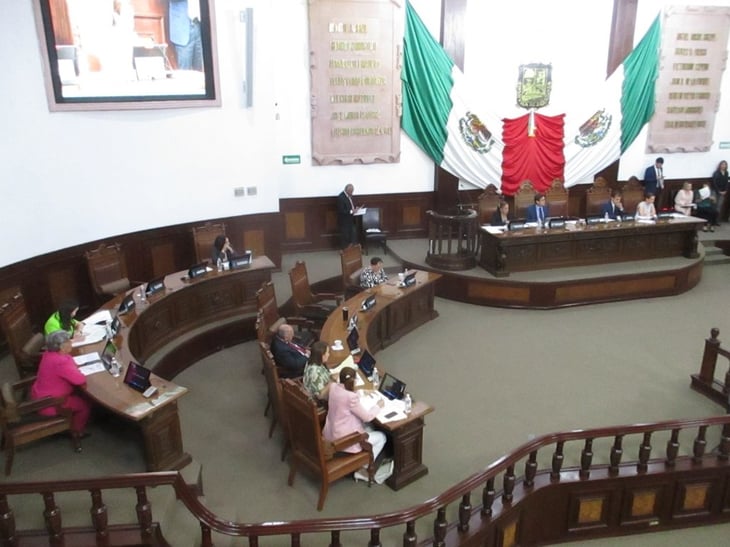 Bancada priista en Congreso del Estado se impone y valida la ley electoral de Coahuila