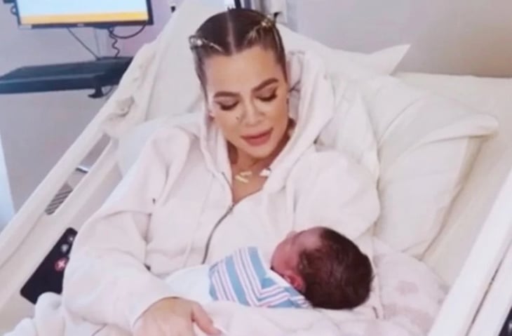 Khloé Kardashian da pistas sobre el nombre de su bebé, empieza con la letra...