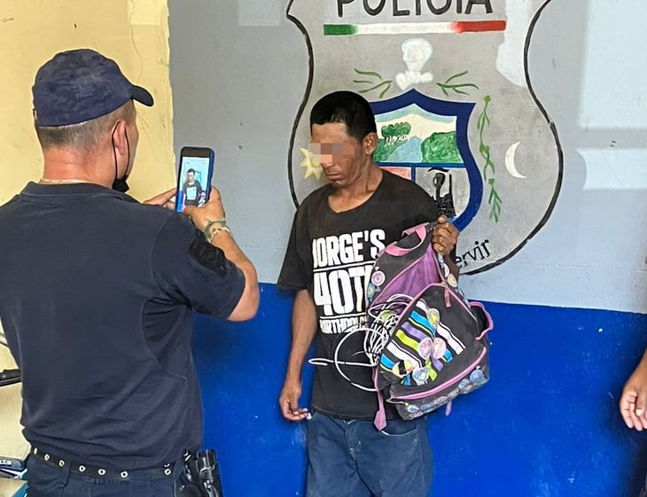Policía Municipal detiene a ladrón que robaba cableado eléctrico de vivienda en Monclova 