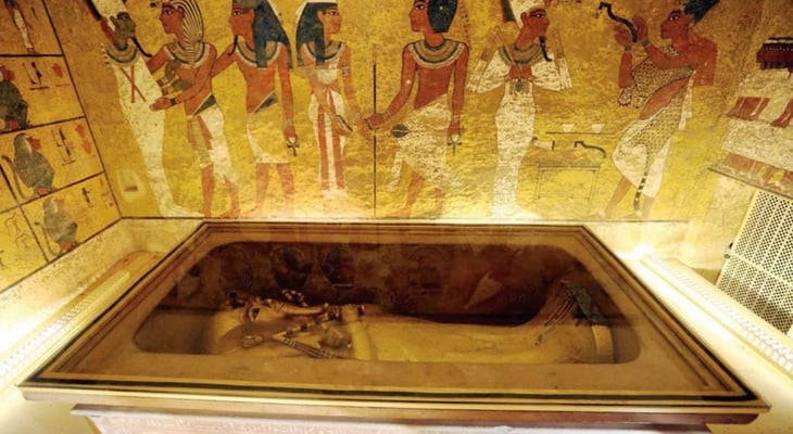 ¿Los restos de Tutankamón y Nefertiti yacen juntos? Descubren jeroglíficos que lo revelarían
