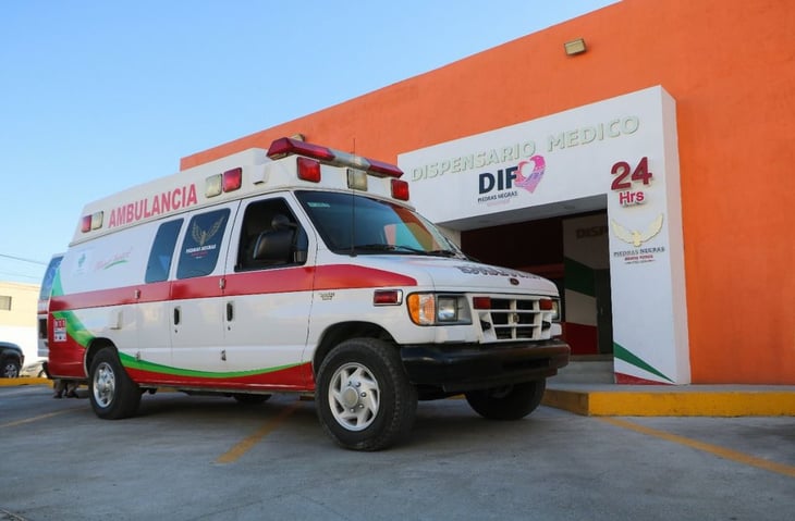 Médico de Eagle Pass dona ambulancia a Piedras Negras 