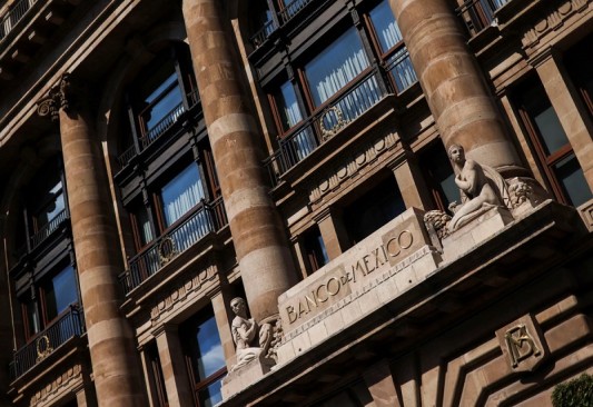 Banxico eleva tasa de interés a 9.25% y escala al máximo de su historia