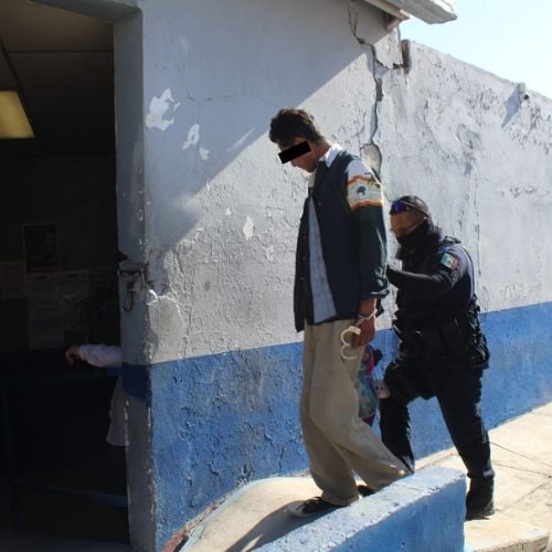 Policía Municipal detiene a fisgón en la colonia San Salvador de Monclova
