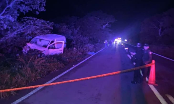 Esposos mueren en la autopista Mérida-Cancún