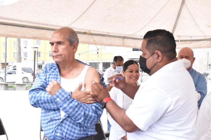 Jornada de vacunación contra la influenza es inaugurada en Monclova