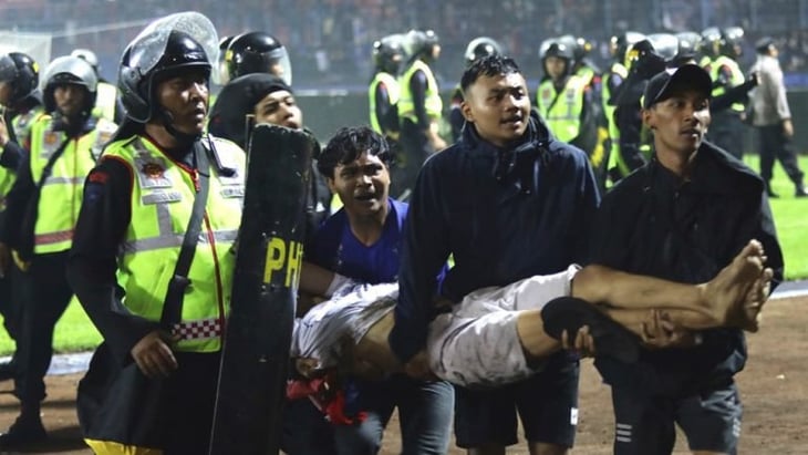 Champions League: UEFA decreta un minuto de silencio por tragedia en estadio de indonesia