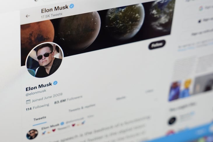 Elon Musk propone comprar Twitter por precio de oferta original