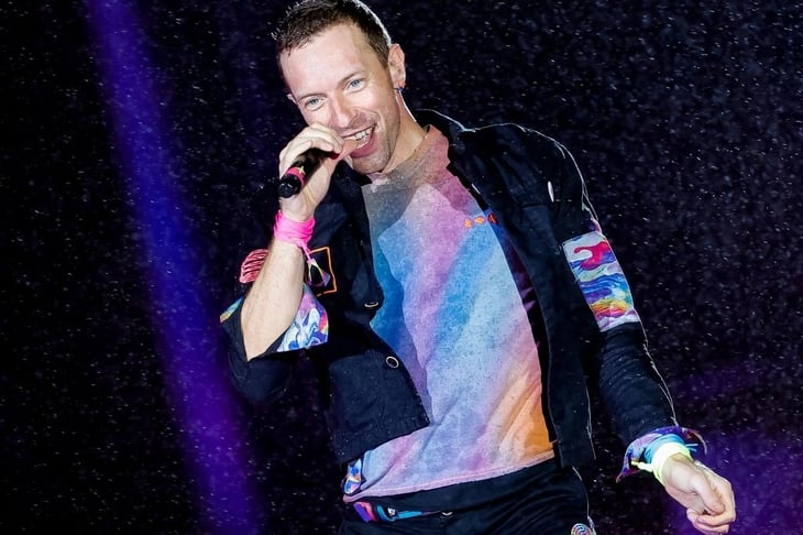 Chris Martin enciende las alarmas, posponen gira de Coldplay por su salud