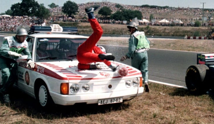 Cuando el safety car de la F1 atropelló a un piloto ¡Dos veces!