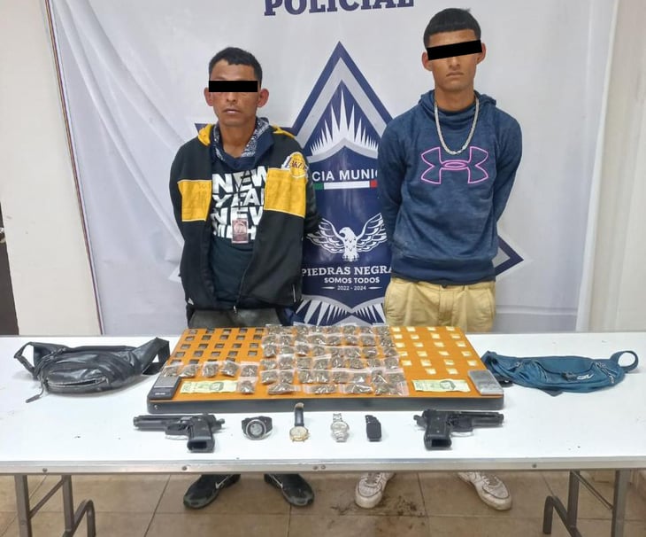 Sujetos son detenidos con armas replicas y droga en La Bravo