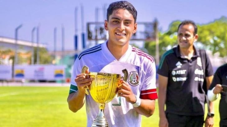 Naveda sobre la mentalidad del futbolista mexicano: 'Es conformista'