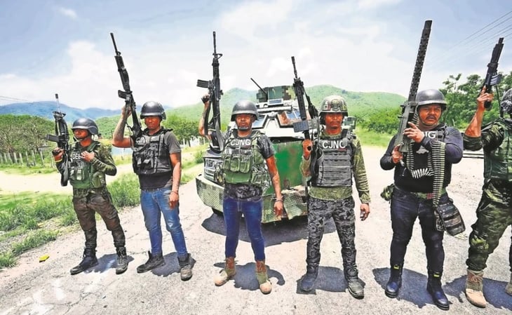 Civiles armados frenan avance del CJNG en Michoacán