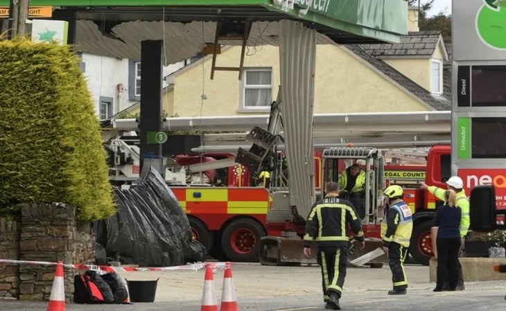 Reportan 10 muertos por explosión en gasolinera de Irlanda