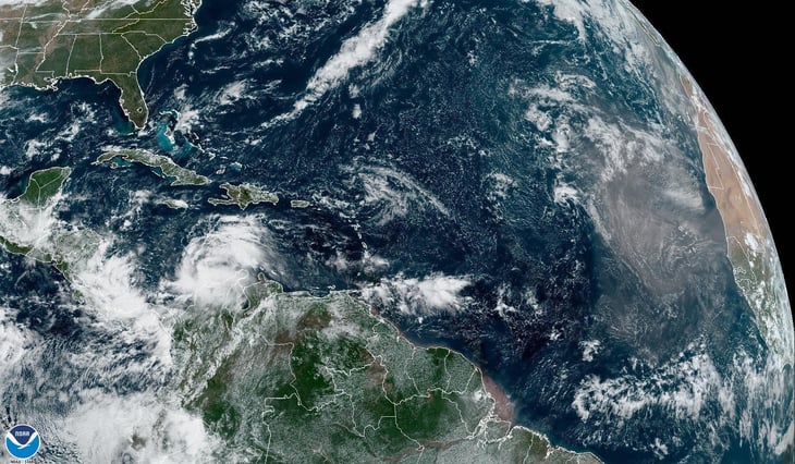 Colombia declara 'alerta máxima' en isla de San Andrés por tormenta Julia