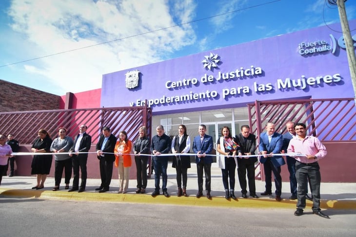 Riquelme y Treviño inauguraron 'Centro de Empoderamiento'