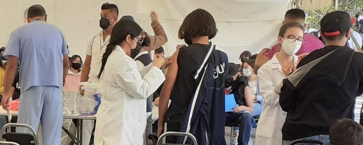 Coahuila enfrenta défict de 500 médicos especialistas