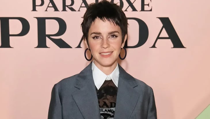 Emma Watson revive el look de Audrey Hepburn a la pixie