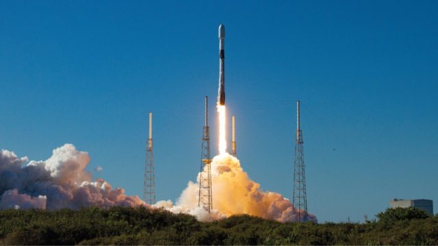 Agencia Espacial usará lanzadores de SpaceX
