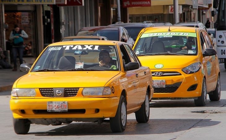 CROC de Coahuila pide aplicación de la ley a taxistas de aplicación y concesionados