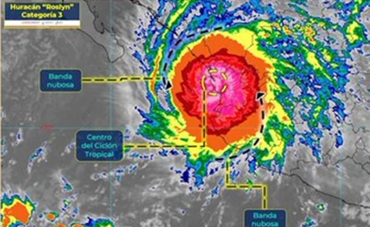 “Roslyn” toca tierra en Santiago Ixcuintla, Nayarit, como huracán categoría 3