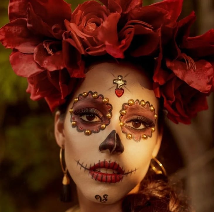  Maquillaje de Catrina  cómo hacerlo paso a paso para el Día de Muertos