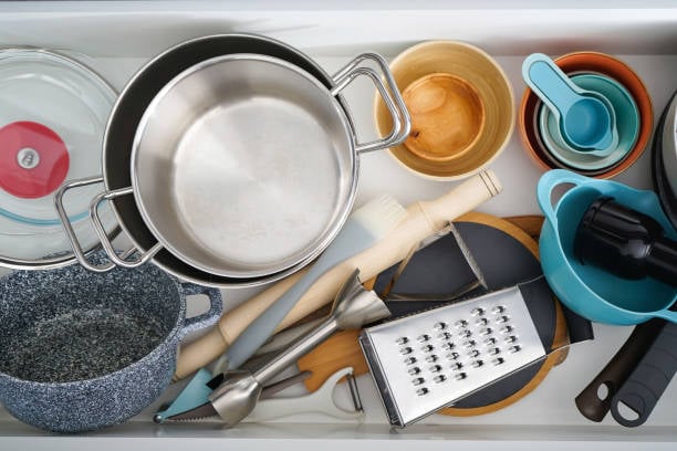 Lista de utensilios que debes sacar o desechar de tu cocina 