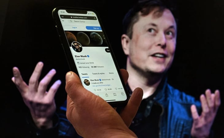Elon Musk está ahora a cargo de Twitter, revelan
