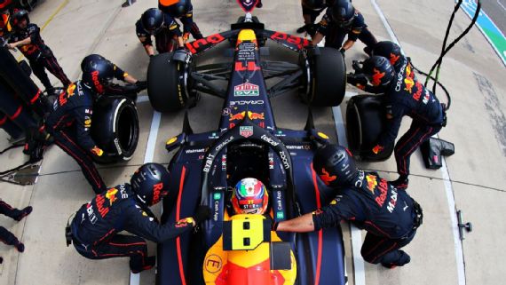 Multa FIA a Red Bull con siete millones de dólares y tiempo de desarrollo