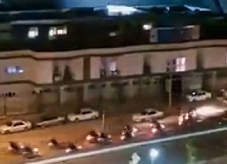 Reportan ataque de fuerzas de seguridad iraníes en hospital y residencia universitaria
