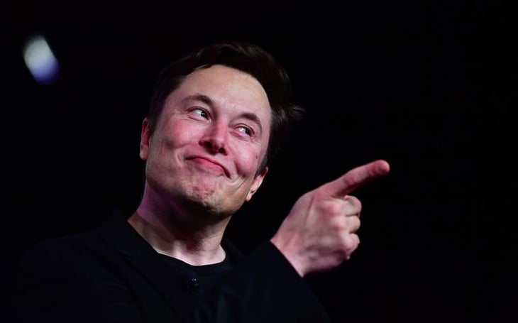 Elon Musk anuncia que Twitter tendrá moderadores de contenido
