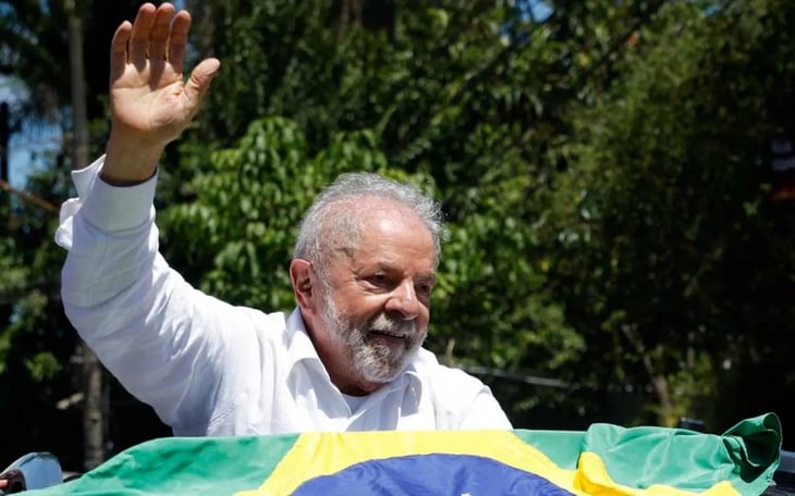 Lula vence a Bolsonaro vuelve  a ser presidente de Brasil