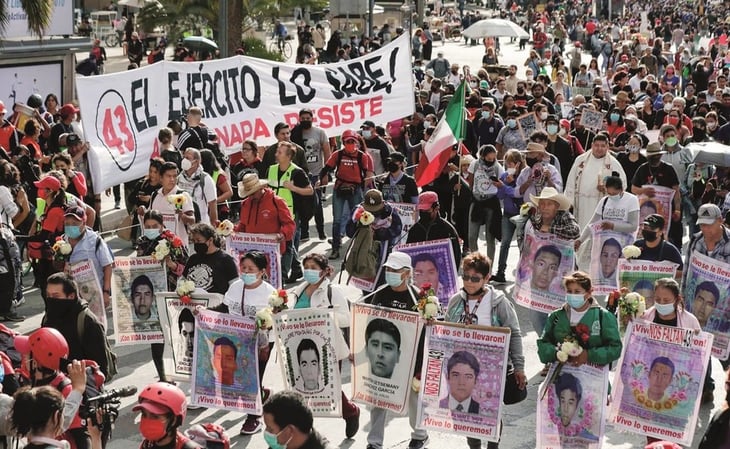 Caso Ayotzinapa: Padres de los 43 normalistas acusan engaño del gobierno de AMLO