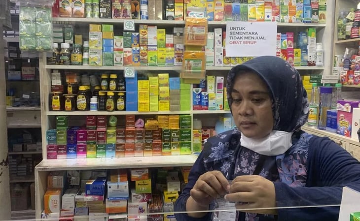 Indonesia revoca licencias a dos farmacéuticas por muerte de 159 niños que ingirieron jarabes contaminados