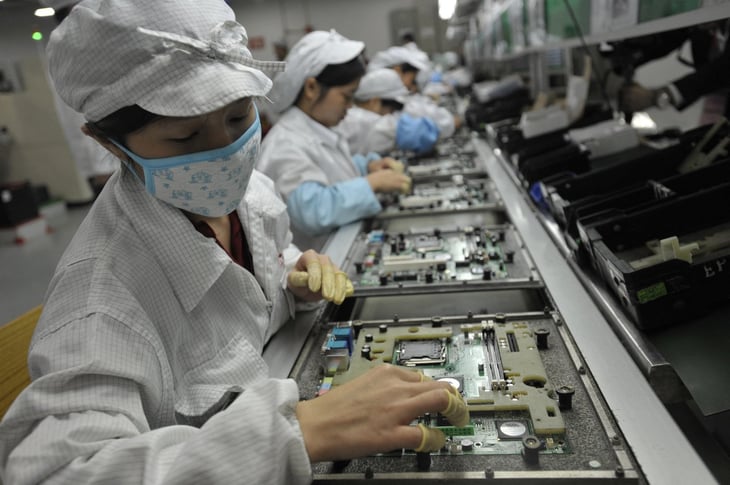 China confina zona donde está la mayor fábrica mundial de iPhone