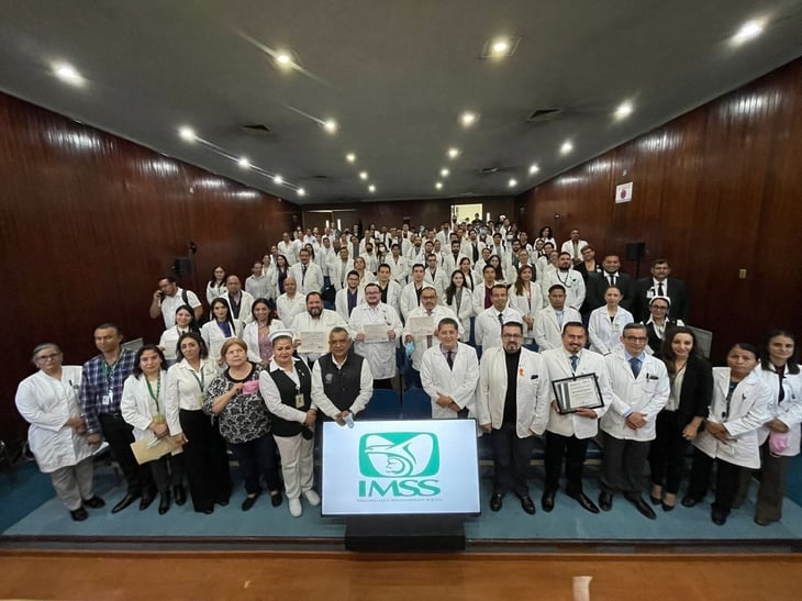 Médicos del IMSS Monclova y Piedras Negras reciben destacado reconocimiento 