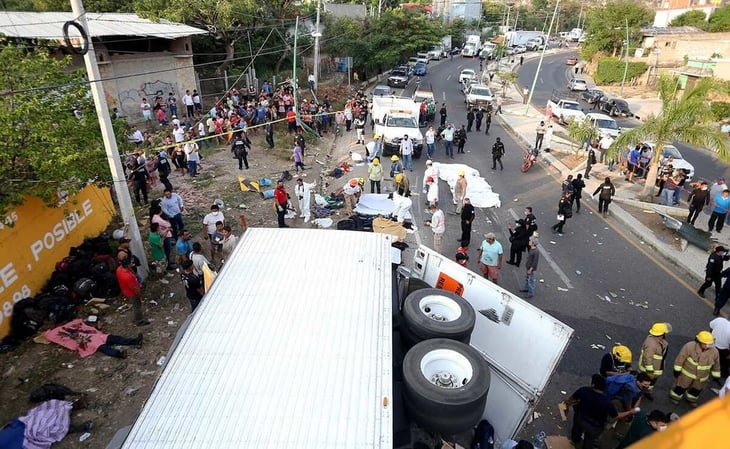 FGR debe informar sobre órdenes de aprehensión por accidente de tráiler en Chiapas, donde murieron 53 migrantes