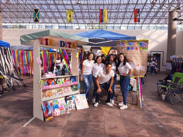 ‘Feria de los Libros y sus Lectores’ inició en Monclova