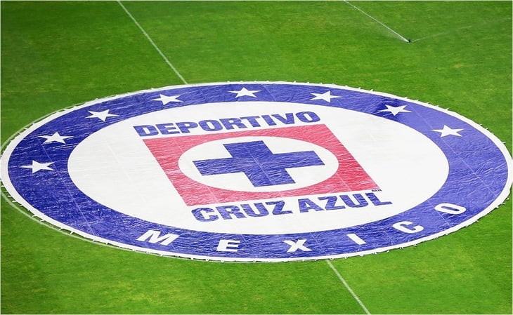 Cruz Azul con problemas para definir el futuro de dos futbolistas